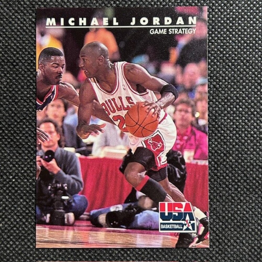 1992-93 Skybox USA Michael Jordan #39 Chicago Bulls HOF